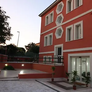 Palace Roma